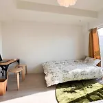 R Guest House Namba